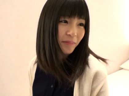 ATMナンパ 借金苦の人妻はお金で生ハメできる!?｜サンプル画像2