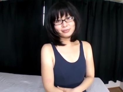 オタクなメガネ娘がズコズコ突かれて激アクメ♪｜チャプター1サンプル画像