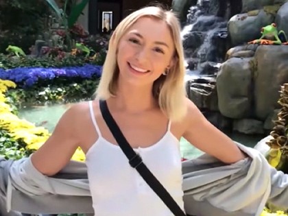 ヌードモデルのブロンド外国人に求められて中出しSEX｜サンプル1