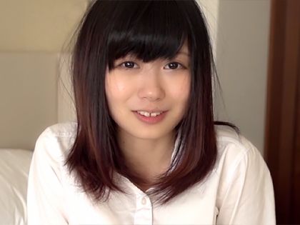 Asuka 「見られると興奮する！」カメラの前でビクビク電マオナニー｜サンプル画像2