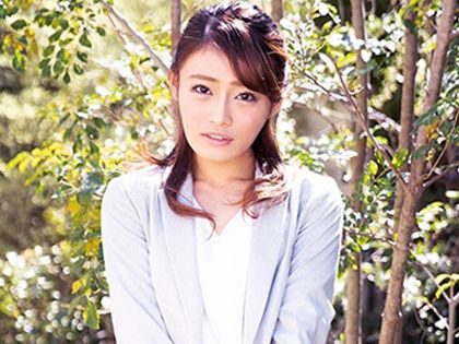 AVへ応募してきた欲求不満の素人たちをイカせまくる☆｜サンプル1