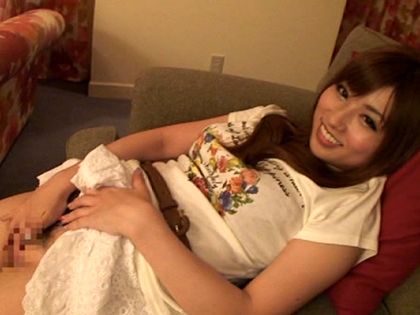 成瀬心美とまったりデート☆お店でフェラ＆ホロ酔い失禁SEX｜サンプル1