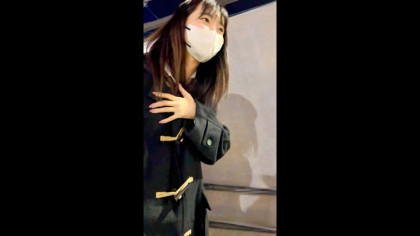 制服にエロコス！裏垢女子なJKがオジサンとハメ撮りSEX｜サンプル画像1