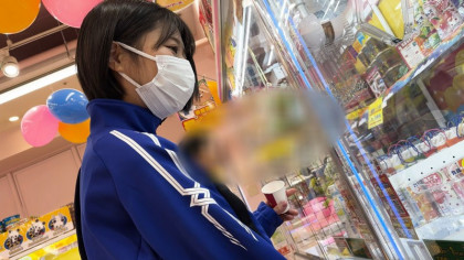 SEXが初めて！緊張するスポーツ女子な元教え子にナマでズブリ！｜サンプル画像1