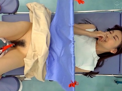 「イキたいッ」セクハラ産婦人科の中出し治療｜サンプル画像3