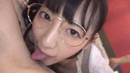 地味なメガネ女子は実はスケベ!?謝礼で釣ってハメ撮り決行｜サンプル画像5