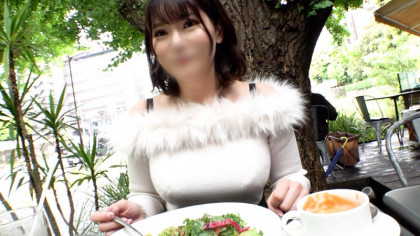 M男チ○ポをあの手この手でイジめて寸止め！ドSな港区爆乳女子☆｜サンプル画像1