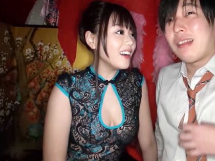 デカパイ遊女が出張遊郭カーで童貞食い☆潮ジョバ＆連続搾精｜サンプル1