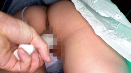 バンギャ巨乳娘をハメ撮り███！喉奥まで押し込む強引イラマ｜サンプル画像2