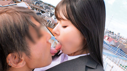 就活生のパイパンJDと青空ベロチュウ＆イチャラブセックス☆｜サンプル画像1