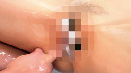 ふわふわ系黒髪娘がローション風呂体験…のハズがソーププレイ!?｜サンプル画像5