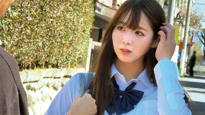 気持ちがいいと許しちゃう♪セクハラしたら発情しちゃった巨尻JK｜サンプル画像1