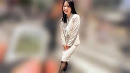 賞金のためにとびっこ挑戦！黒髪受付嬢がリモバイで連続絶頂☆｜サンプル画像3