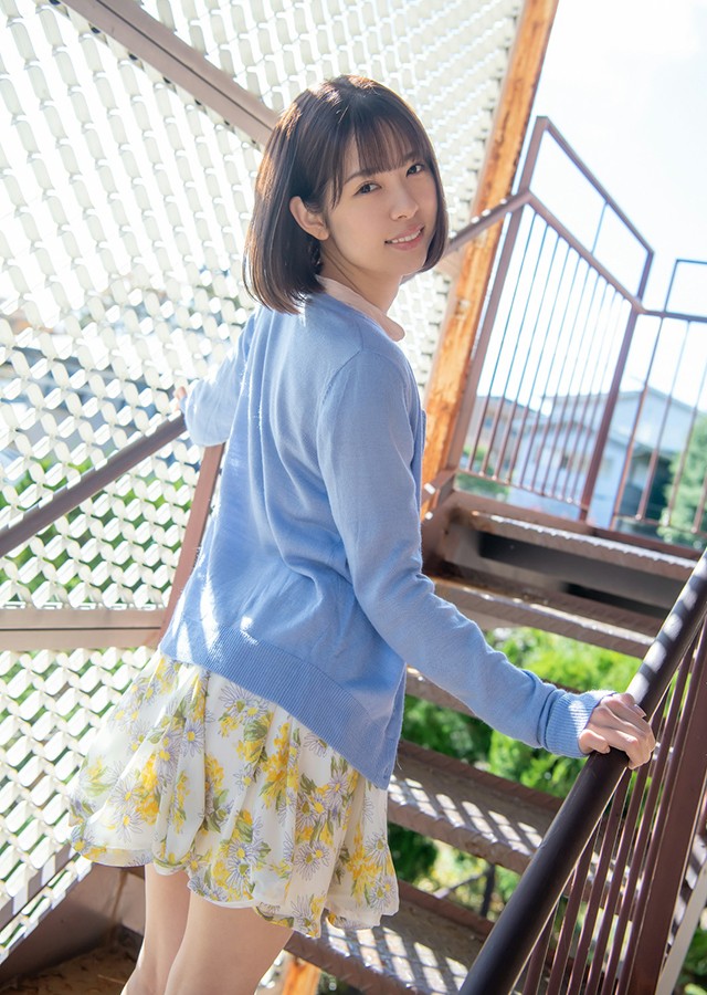 NEMOPHILA あおいれな【ヘアヌード写真集】｜サンプル1