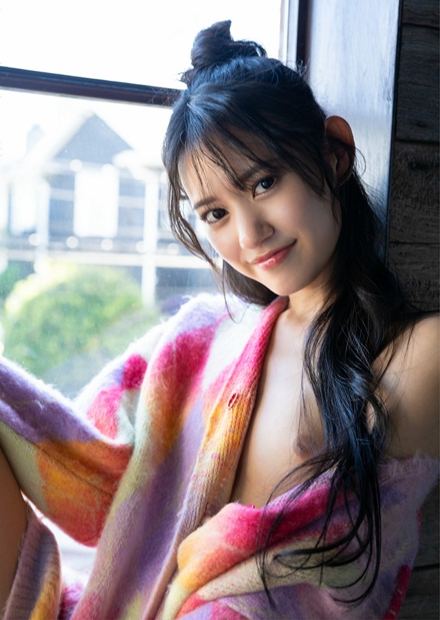 「Beaming.」未公開カット集【ヌード写真集】｜サンプル4