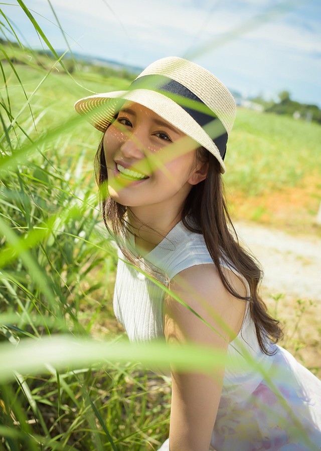 SARINA 〜あの日、常夏の島で〜 百永さりな【ヌード写真集】｜サンプル1