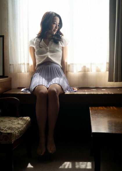 見つめあい 向井藍【ヌード写真集】｜サンプル画像