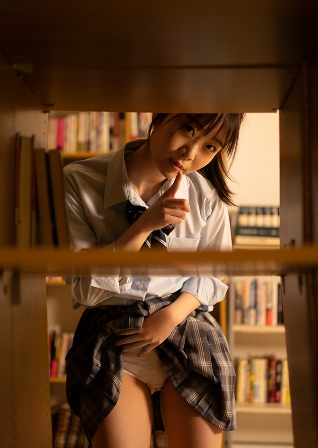 青春＃アオハル 渡辺まお【ヌード写真集】｜サンプル5