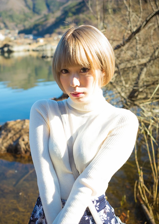 鈴猫 Bell The Cat 川菜美鈴【ヌード写真集】｜サンプル1
