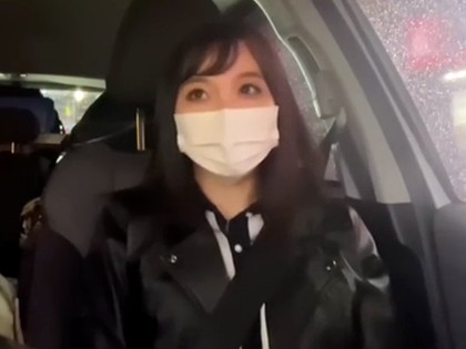 セフレ以上恋人未満!?スレンダー娘とのハメ撮りを無許可配信｜サンプル画像1