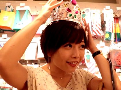 髪を切った彼女と大人デートエッチ/紗倉まな｜チャプター1サンプル画像