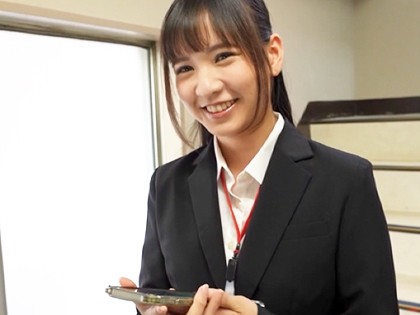 即尺マッチングアプリ！SOD女子社員が濃厚フェラ｜サンプル1