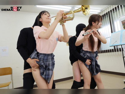 無意識化で性交！女子校で幼なじみ5人組が常にハメられ続ける☆｜チャプター2サンプル画像