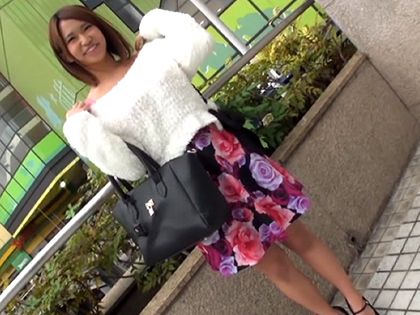 AV撮影に応募してきた4人の素人娘とハメ撮り♪｜サンプル1