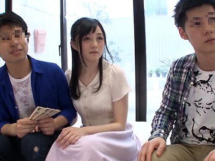 女子大生が彼氏の友だちとSEX!? inマジックミラールーム｜サンプル1