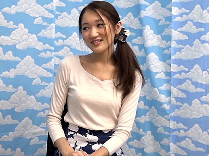 若妻が素股で悩みを解決☆しかも欲情して自ら生ハメ｜サンプル1