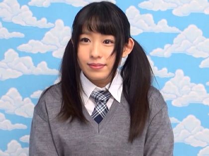 JKはデカチン好き!?素股のはずがズボッと中出し｜サンプル1