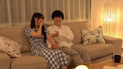 見つめあって焦らされて… 高まった気持ちをぶつけ合う情熱SEX♪｜サンプル画像2