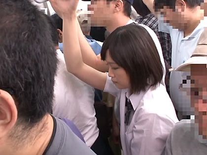 寸止め██ イカセ我慢でJK達が痴女化!?｜サンプル1