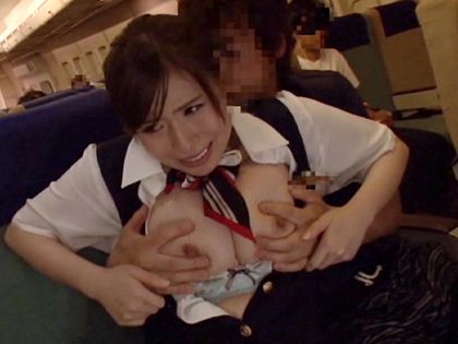 飛行機で巨乳CAを大量潮吹き中出しイカセ｜サンプル3