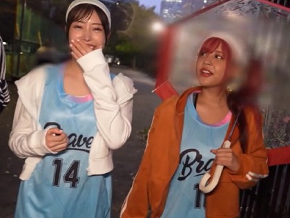 スポーツ街コンで乱交♪色白＆褐色JDに顔射フィニッシュ☆｜サンプル画像1