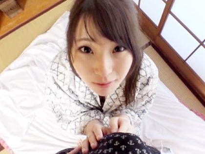 「ミスのこと言わないで」OL3人が温泉宿で先輩を誘惑してH☆｜サンプル1