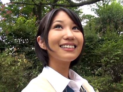 イラマ調█で喉奥██に！先生にダマされたショートカットJK｜サンプル1