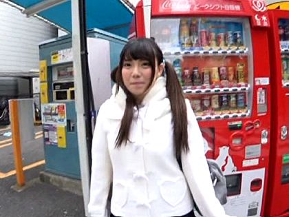 オジさん達に買われる爆乳JK 中出し＆連続発射｜サンプル1