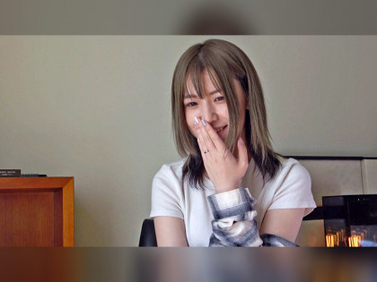 セーラー服を人妻に着てもらい着衣ハメ撮り☆最後には中出しも｜チャプター1サンプル画像
