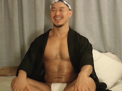 イカツイふんどし坊主の剛腕オナニー