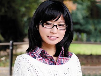 オタクなメガネ娘がズコズコ突かれて激アクメ♪