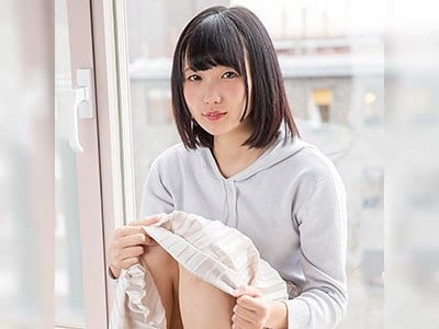 Karin 純朴な少女がはにかみ濡れるセックス