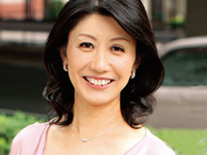 旦那のSEXに不満な五十路妻 更なる快感を求め生ハメ中出し