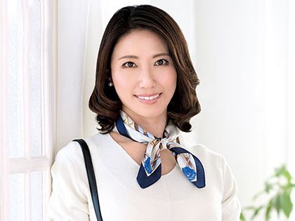 40歳くびれ巨乳の奥様とマンネリ解消中出しSEX