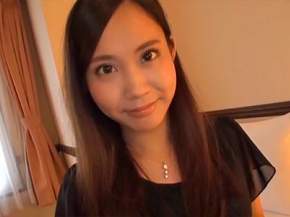 「旦那が不倫中なので私も浮気」初めての3Pにイキまくる人妻