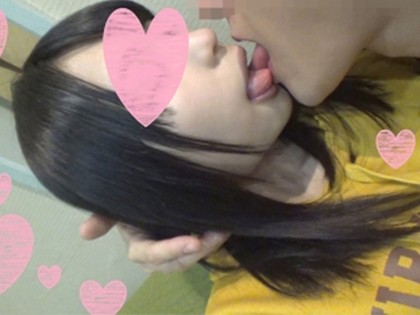 19歳の専門学校生☆膣奥ピストンに腰はガクガク