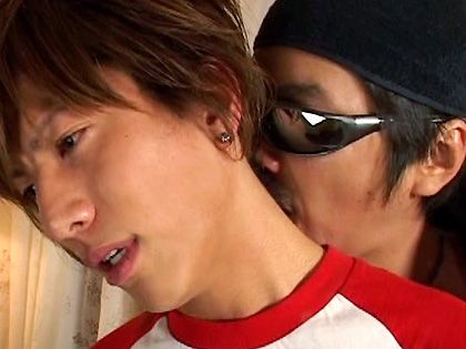 色黒イケメン君と連結ファック＆連続中出し