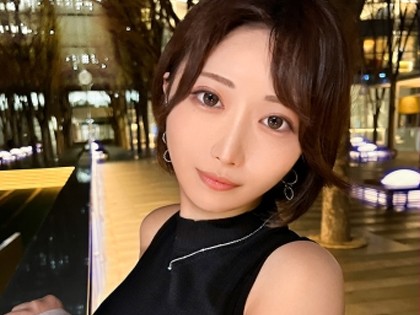 親子ほど年の差があるオジサンにメロメロなパイパンセフレちゃん