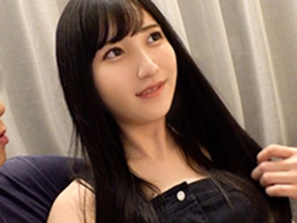 黒髪清楚なデカ尻娘♪好みの男に誘われホイホイとホテルへ☆