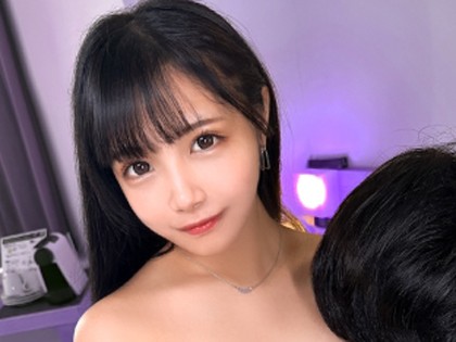 ｢挿れるの？｣と笑顔♪無邪気さとエロさを交互に魅せる彼女☆